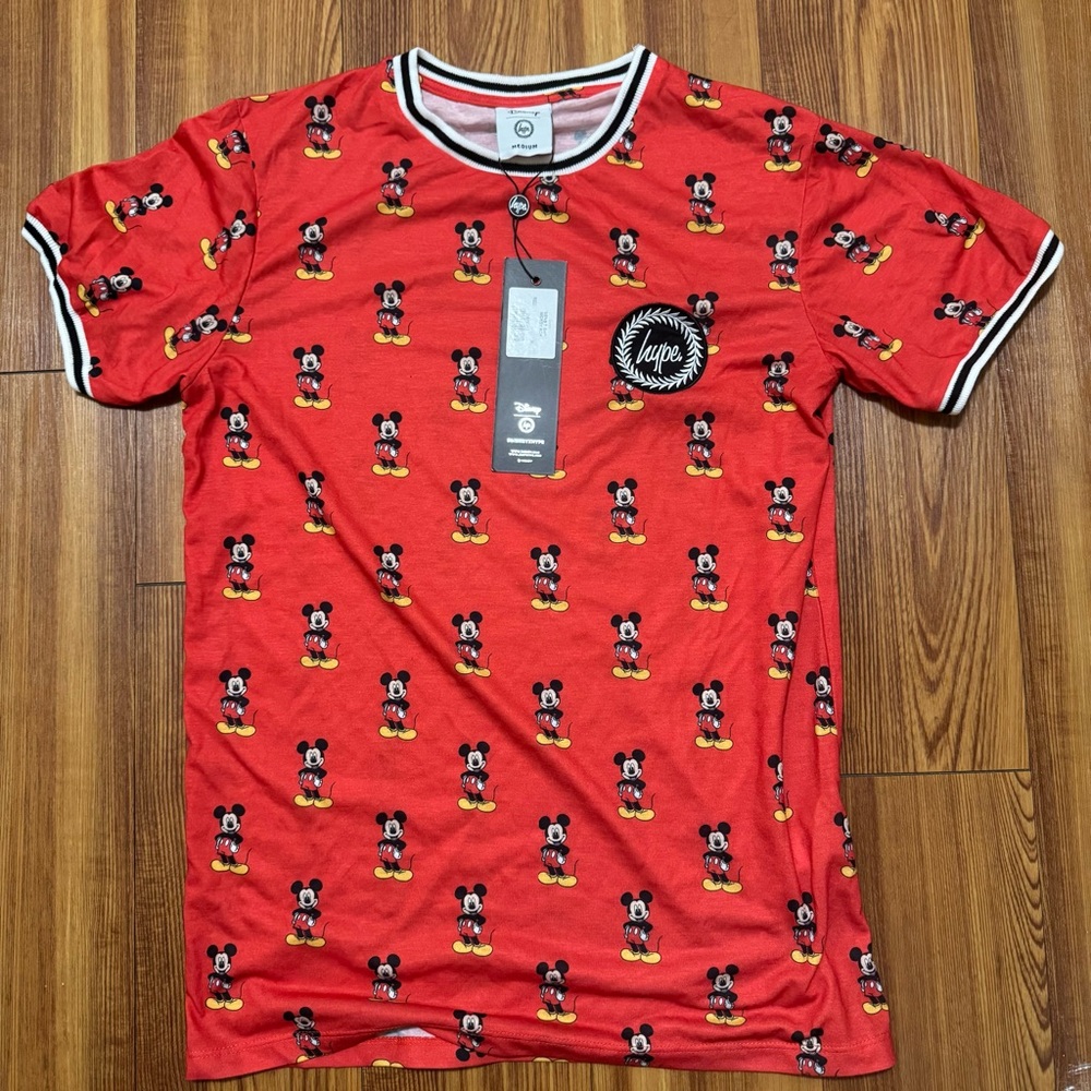 NWT Disney Mickey Mouse Pattern T-shirt